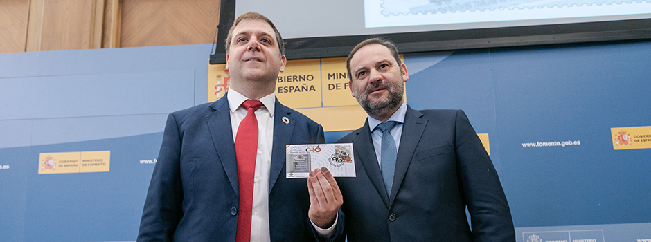CORREOS presenta un sello que conmemora 40 años de la Constitución española