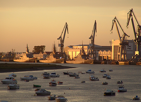 NAVANTIA modernizará los astilleros de Ferrol y San Fernando con una inversión de 131 millones de euros