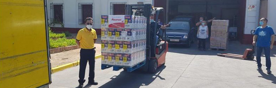 MERCASA and CORREOS coordinate the distribution of more than 75,000 liters of milk donated to the Food Banks 