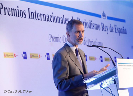 El Rey durante los Premios EFE