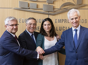 Representantes de SEPI, Aciturri y Airbus en la presentación de la nueva Alestis.