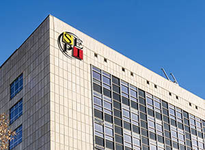 Fachada del edificio de SEPI