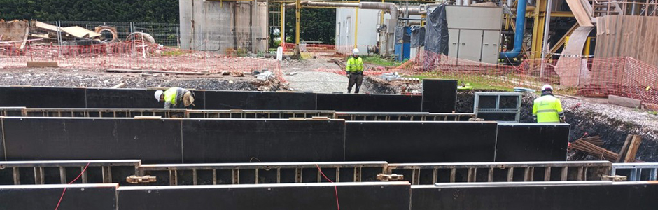 La transformación de La Pereda avanza con los primeros trabajos de construcción tras acometer los de desmontaje